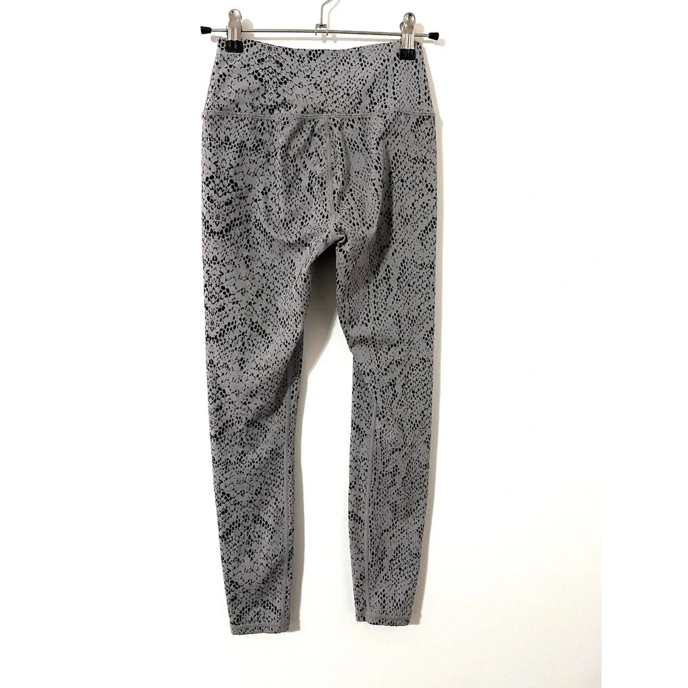 Varley Gray Silver Snakeprint Animal Print Century Leggings Size XS‎